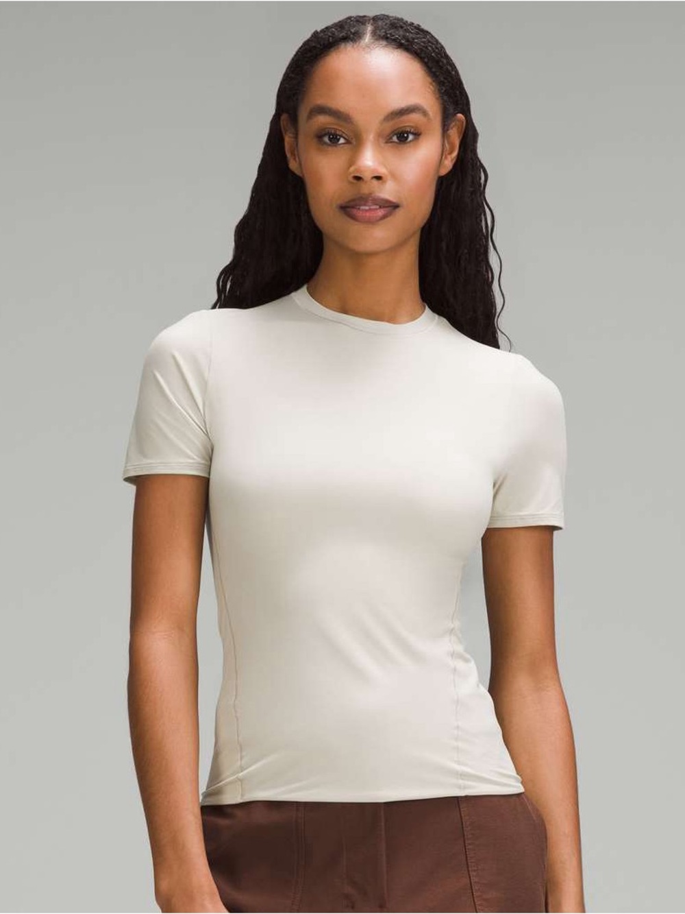 lululemon Medium Wundermost Ultra Soft Nulu Hip-Length Crewneck Short Sleeve Tee